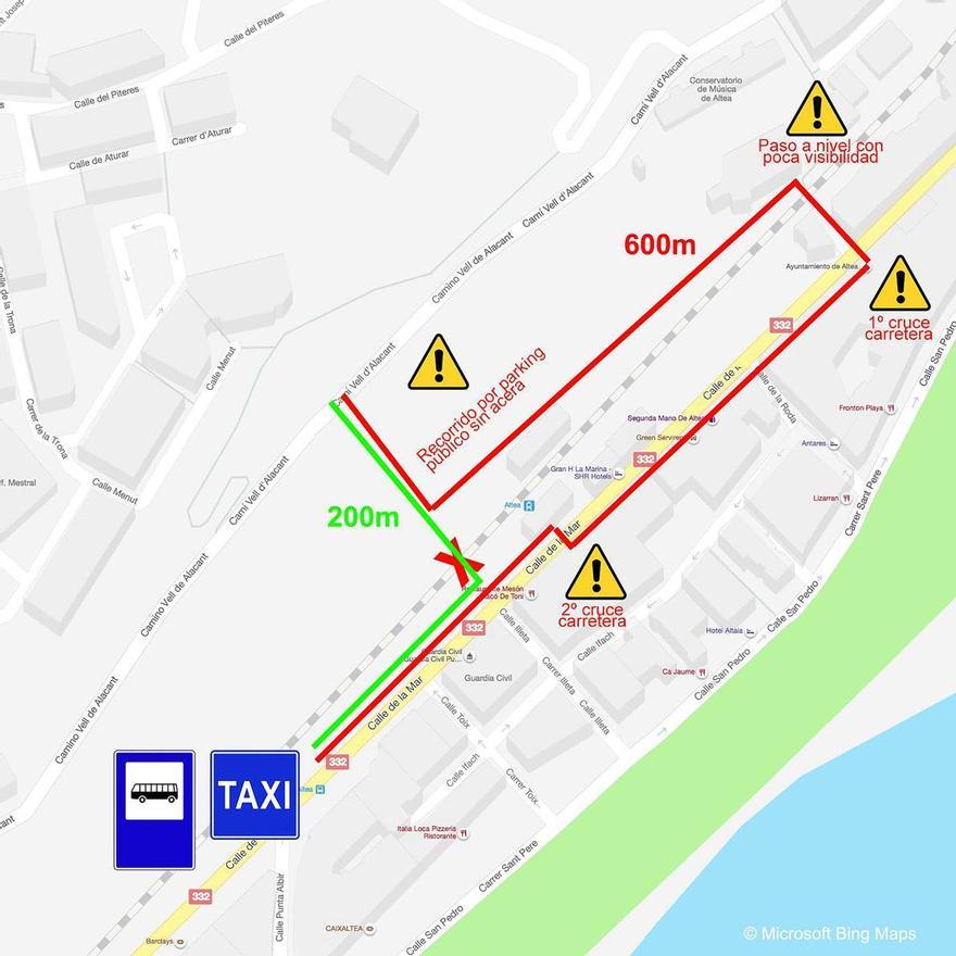 Croquis del aceso peatonal a las paradas de taxi y autobús por estacion la TRAM.jpg