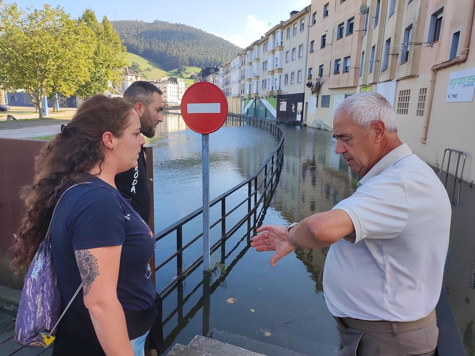 En imágenes: El efecto de las mareonas en Vegadeo, Navia y Luarca