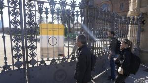 Catalunya suspèn aquest dijous l’activitat educativa, universitària, esportiva i sanitària no urgent per l’alerta màxima de vent