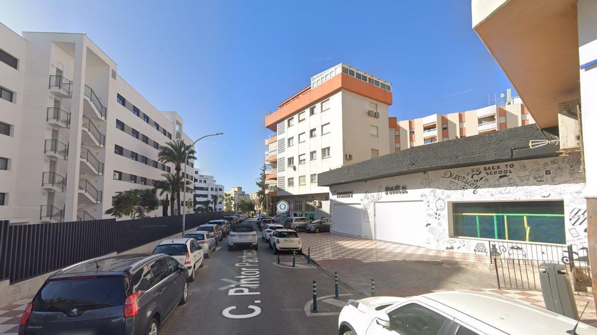 El cuerpo fue encontrando en el entorno de la calle Pintor Pacheco, en Marbella.