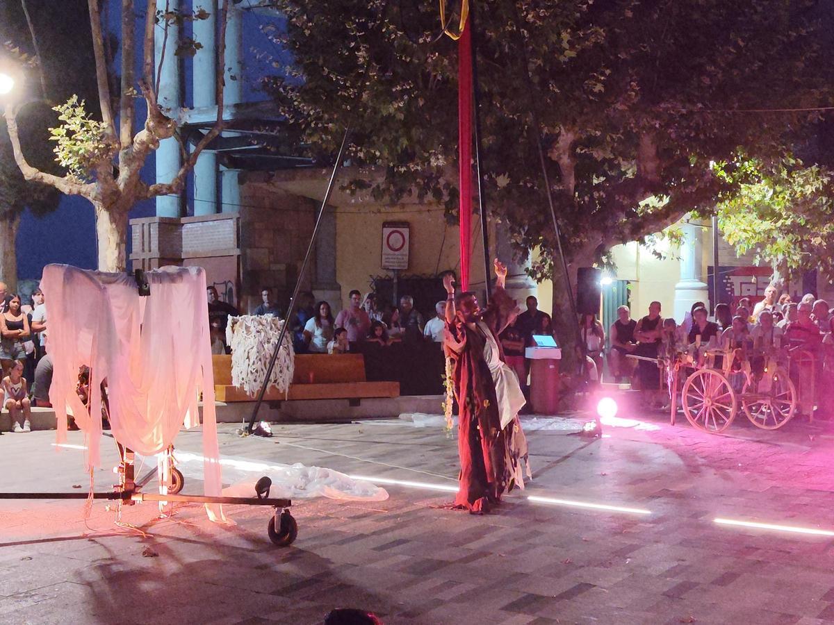 GALERÍA / El espectáculo "Prometeo" en Benavente, en imágenes