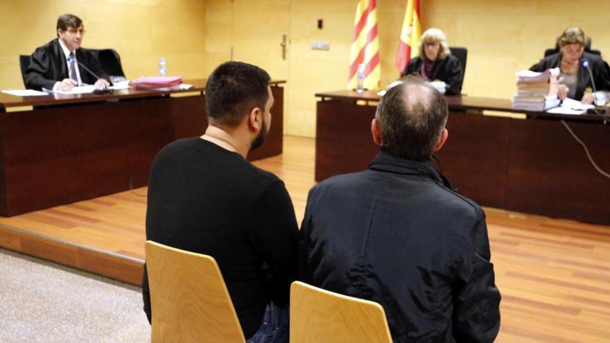 Jutgen un acusat d&#039;obligar una dona amb una minusvalidesa psíquica a prostituir-se a la Jonquera