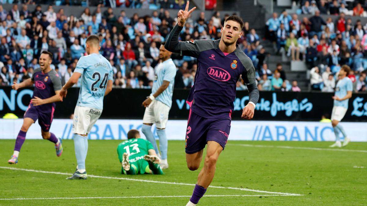 Roberto Fern芍ndez, autor de un doblete frente al Celta de Vigo