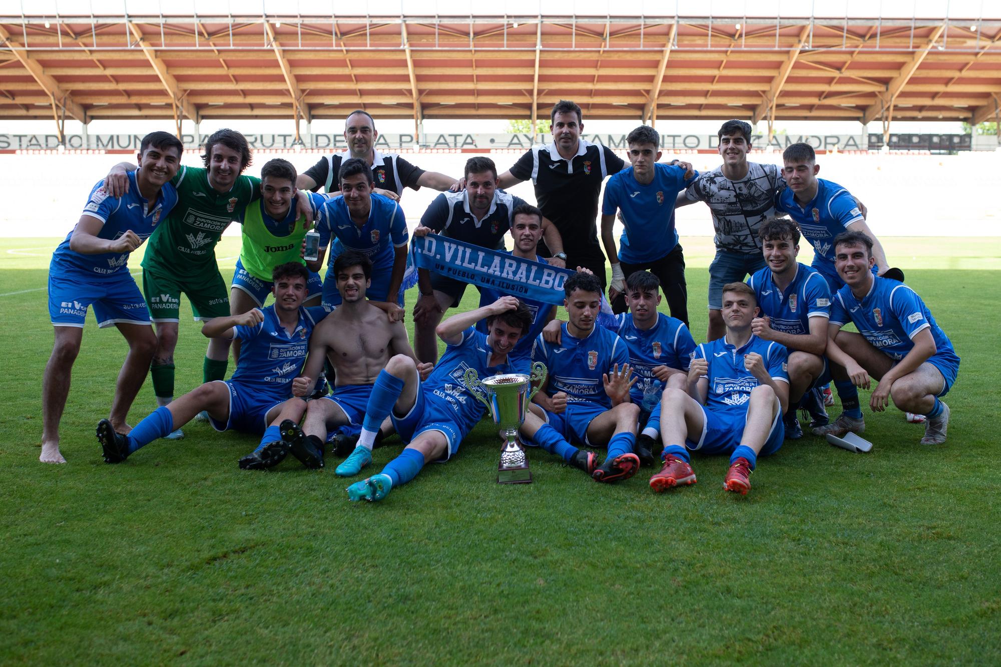 GALERÍA | El Villaralbo B supera a la UD Toresana y levanta la Copa de Los Valles