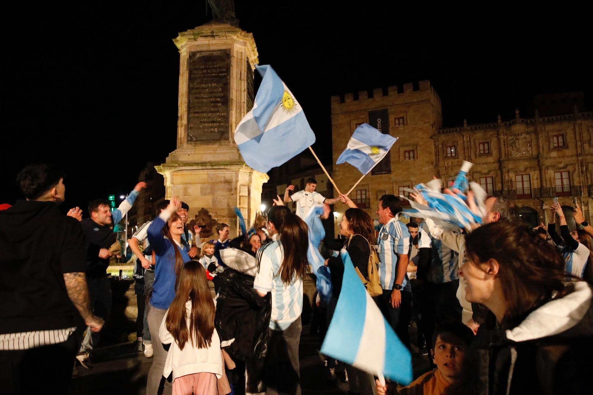 En imágenes: Gijón celebra el Mundial de Argentina como propio