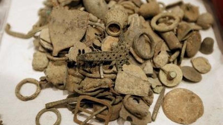 La policía desarticula una red dedicada al expolio de yacimientos arqueológicos