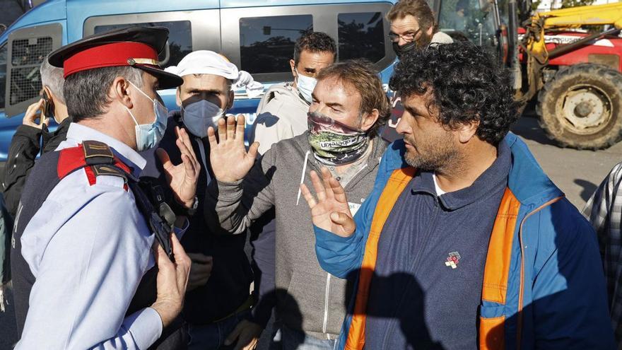 Protesta del sector lleter a Girona per reclamar «preus més justos»