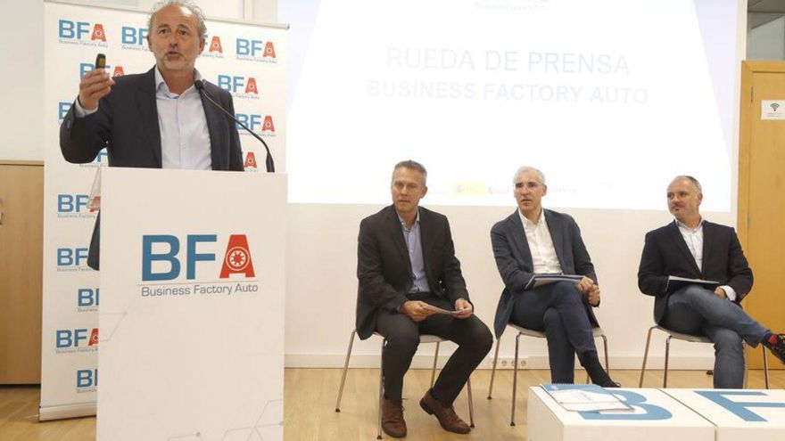 Cavallo, Bueno, Conde y Regades, ayer, en la sede de Ceaga. | // R.G