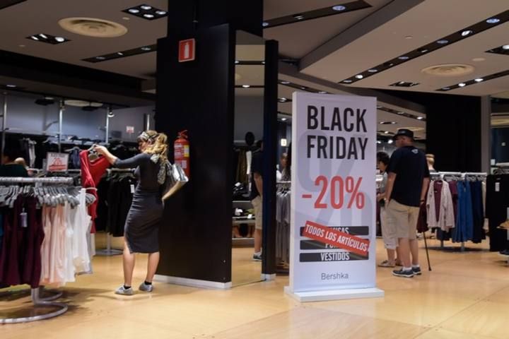 Black friday en el centro comercial El Muelle