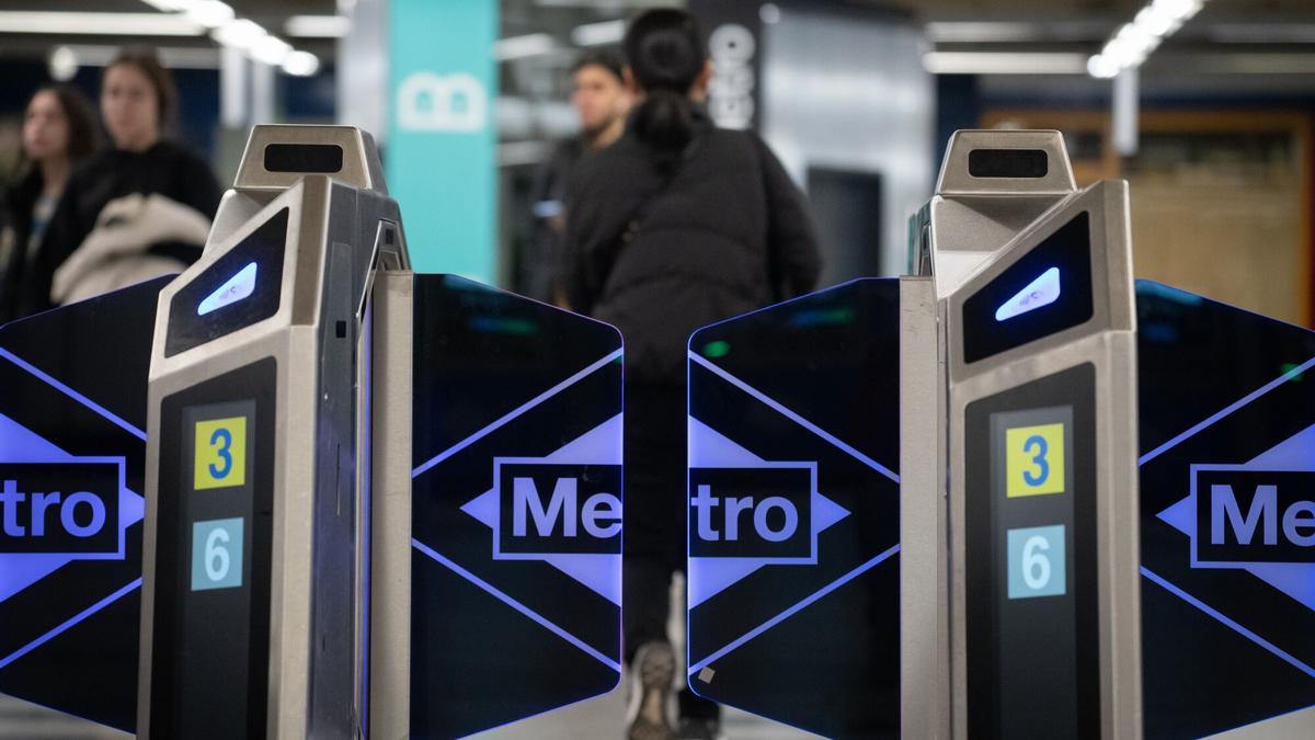 Logotipo del Metro de Madrid, a 20 de diciembre de 2025, en Madrid (España).