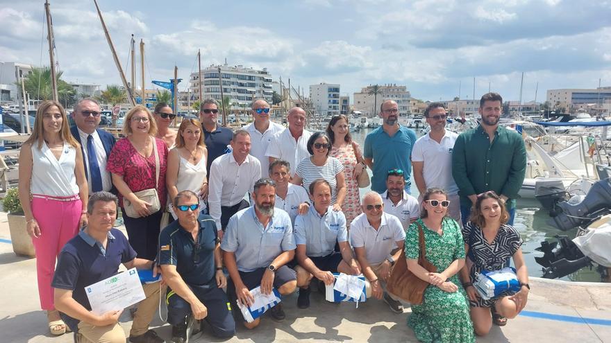 Entregan las 42 banderas azules de Baleares de 2023 a 27 playas de 13 municipios, 12 puertos y tres embarcaciones