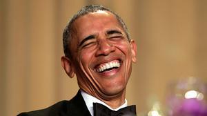 Obama vessa humor durant el seu discurs en el sopar de corresponsals a la Casa Blanca.