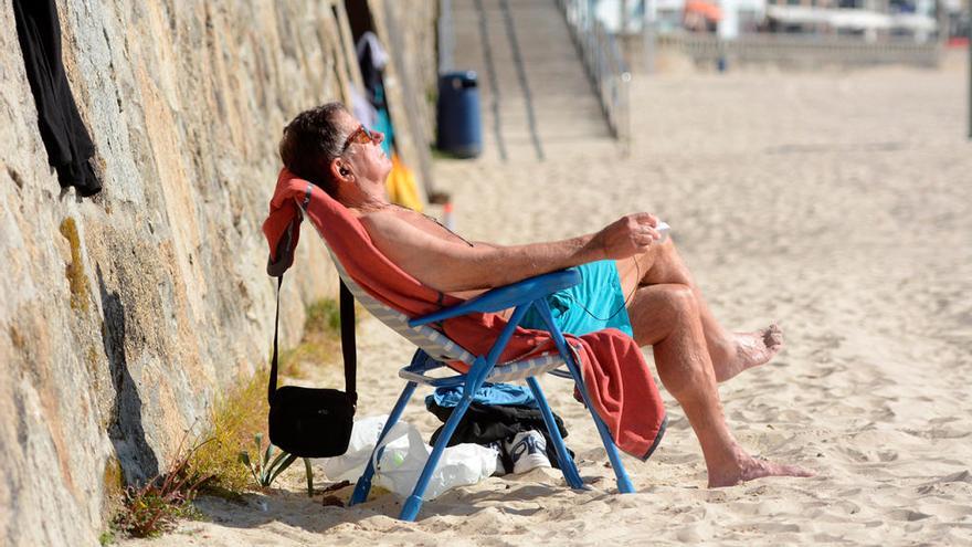 Temperaturas suaves en Galicia, España se achicharra // G. Santos