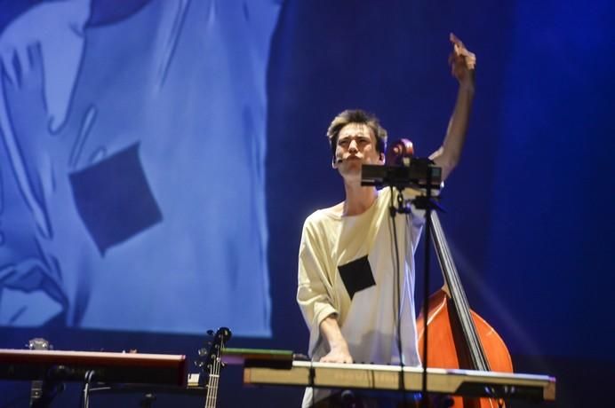 JACOB COLLIER