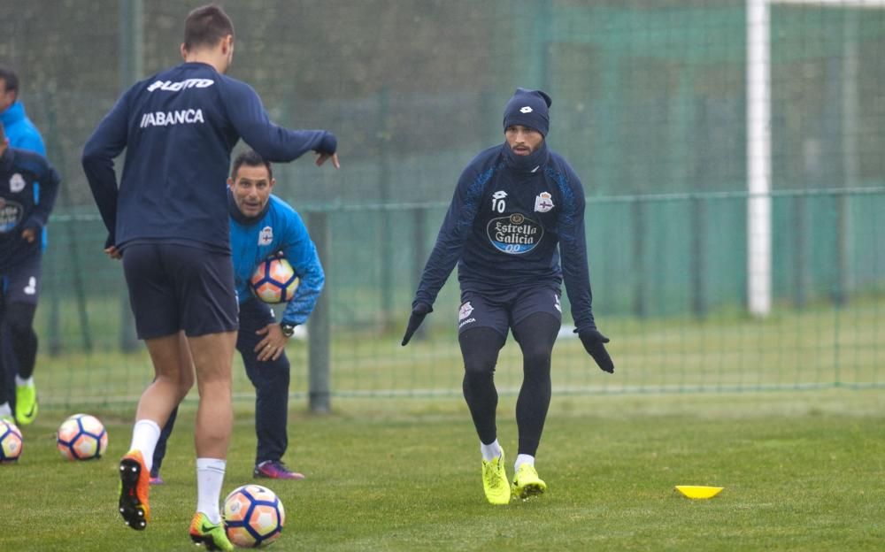 Entrenamiento del Deportivo en Abegondo