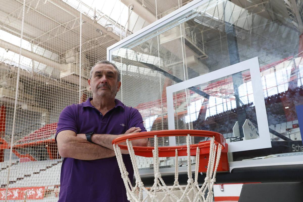 Nacho Galán, en el Palacio de los Deportes de La Guía.