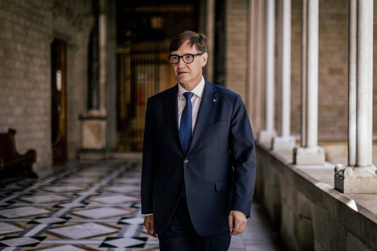 Salvador Illa, president de la Generalitat de Catalunya, en el Palau de la Generalitat tras su entrevista con El Periódico.