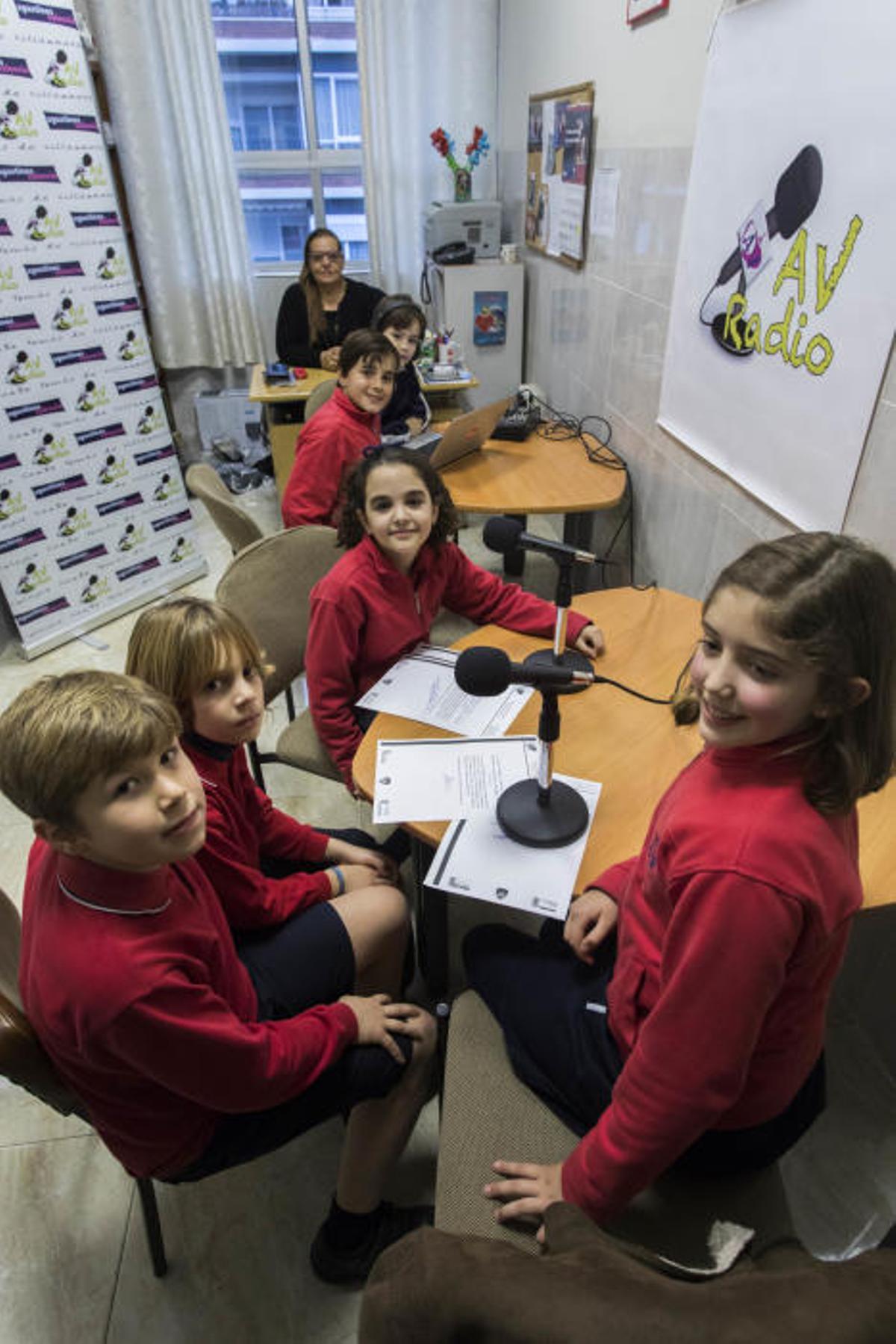 AV Radio - Col·legi Santo Tomás de Villanueva de València