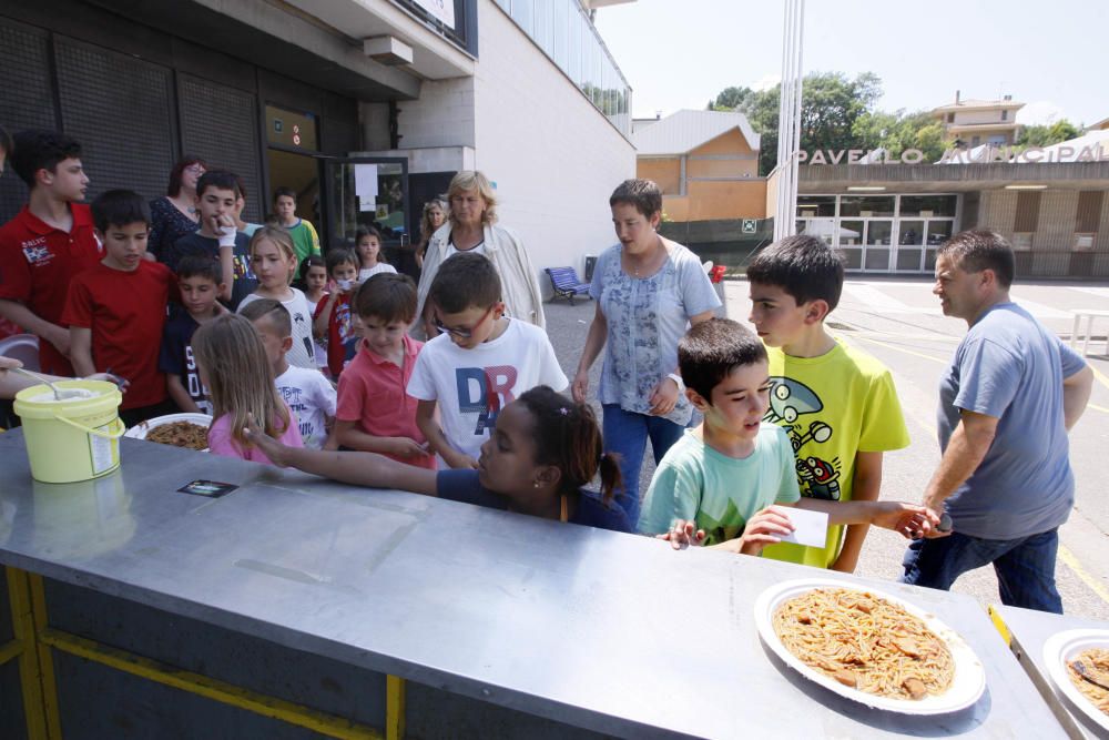 Dinar popular del Club Hoquei Girona, actes del 75è aniversari