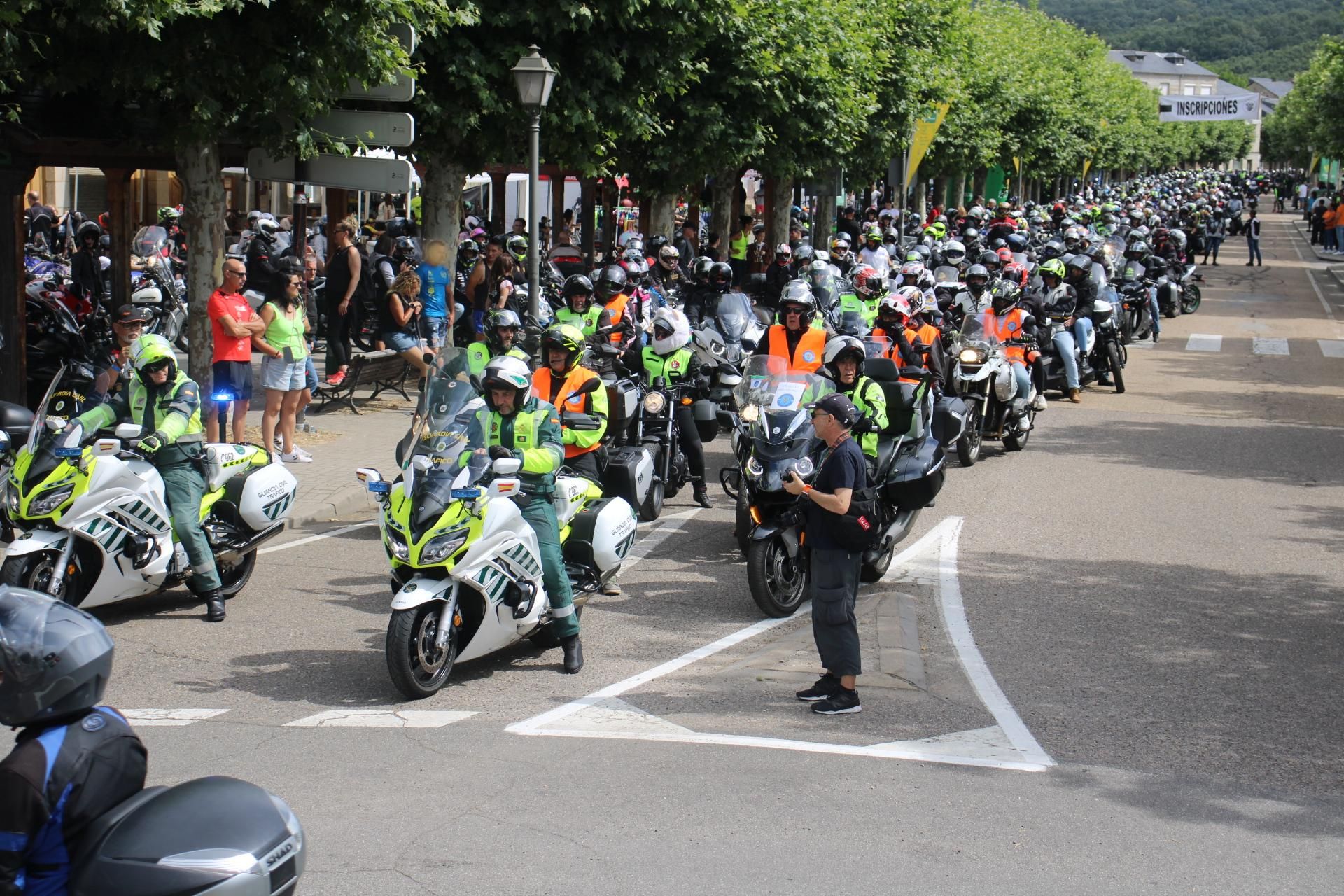 GALERIA| Las motos conquistas la Alta Sanabria