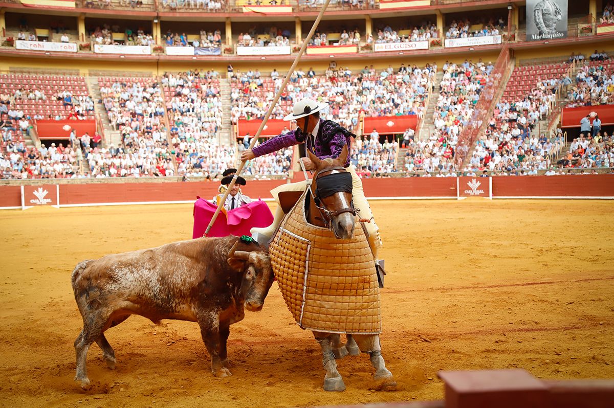 Lagartijo y Roca Rey triunfan en Los Califas