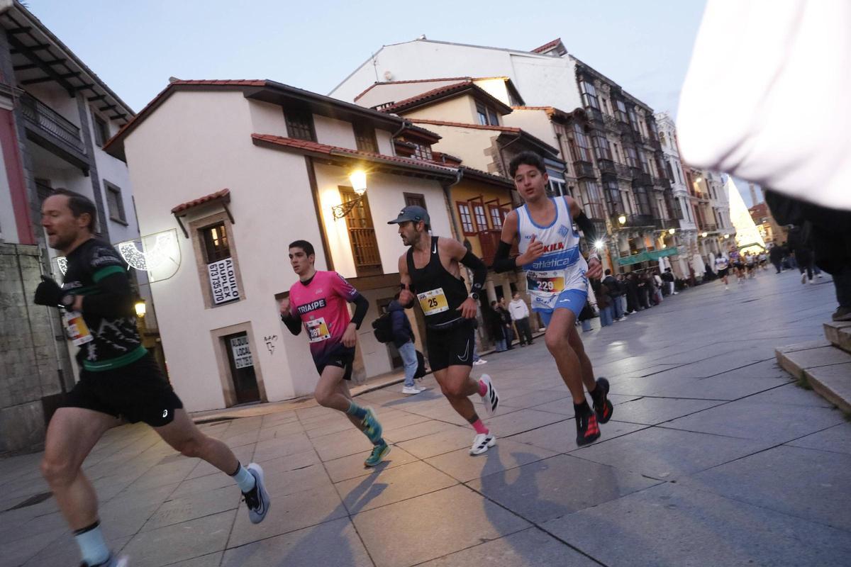 EN IMÁGENES: Así fue la San Silvestre de 2025 de Avilés