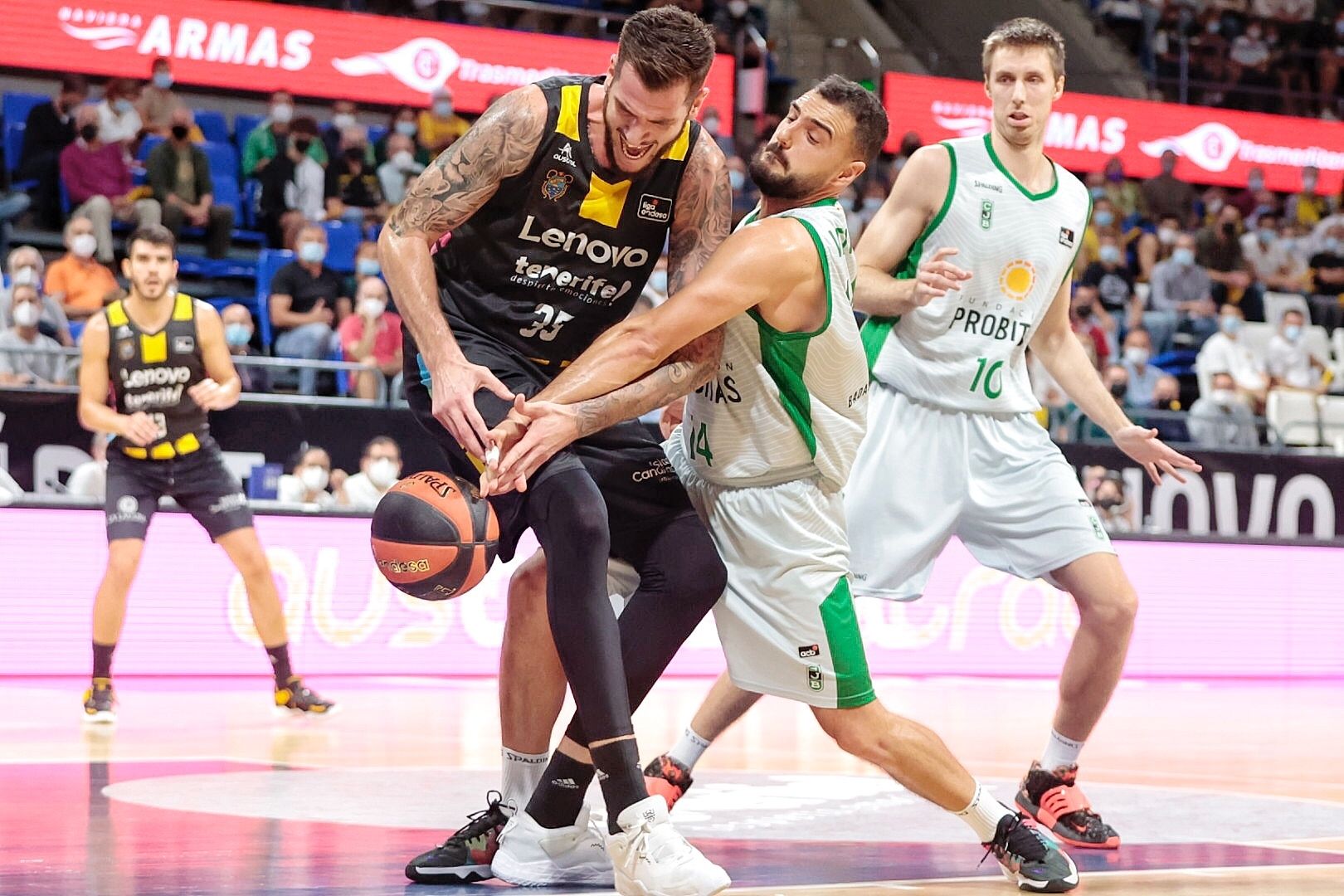 CB Canarias-Joventut