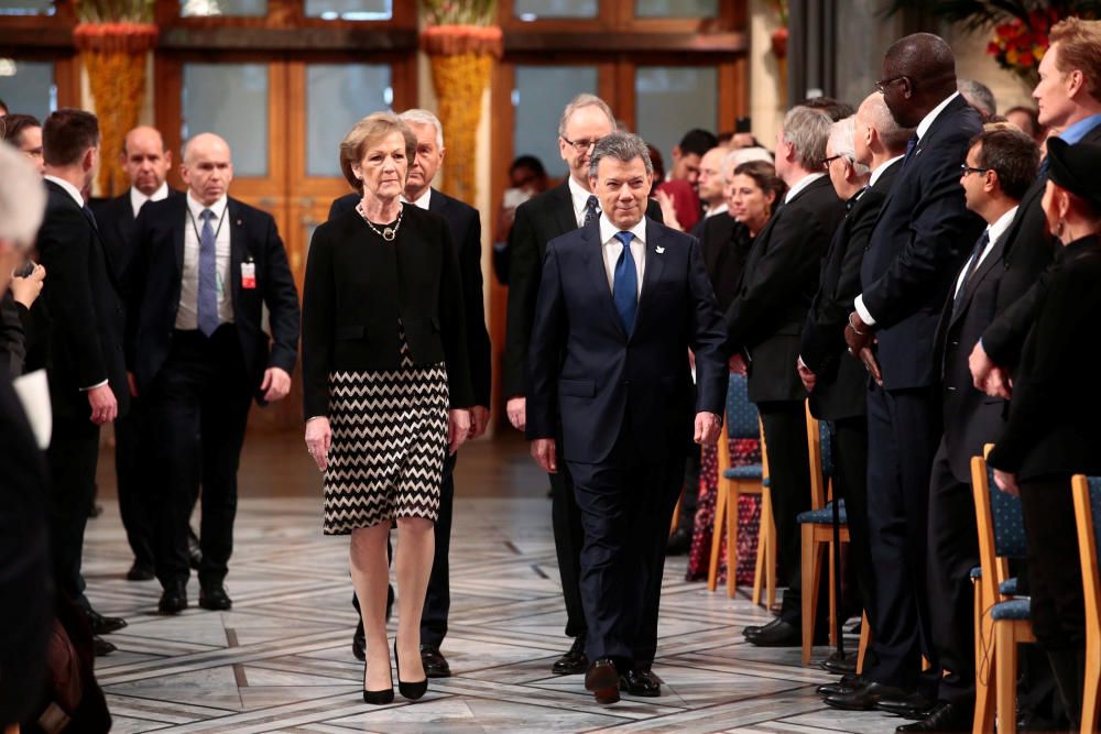 Santos recibe el Nobel de la Paz en Oslo