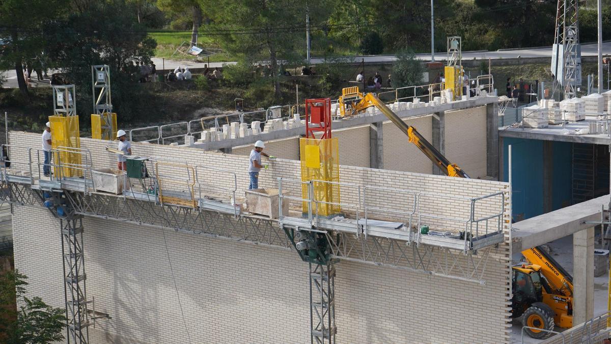 Obras en el IES l'Estació de Ontinyent.
