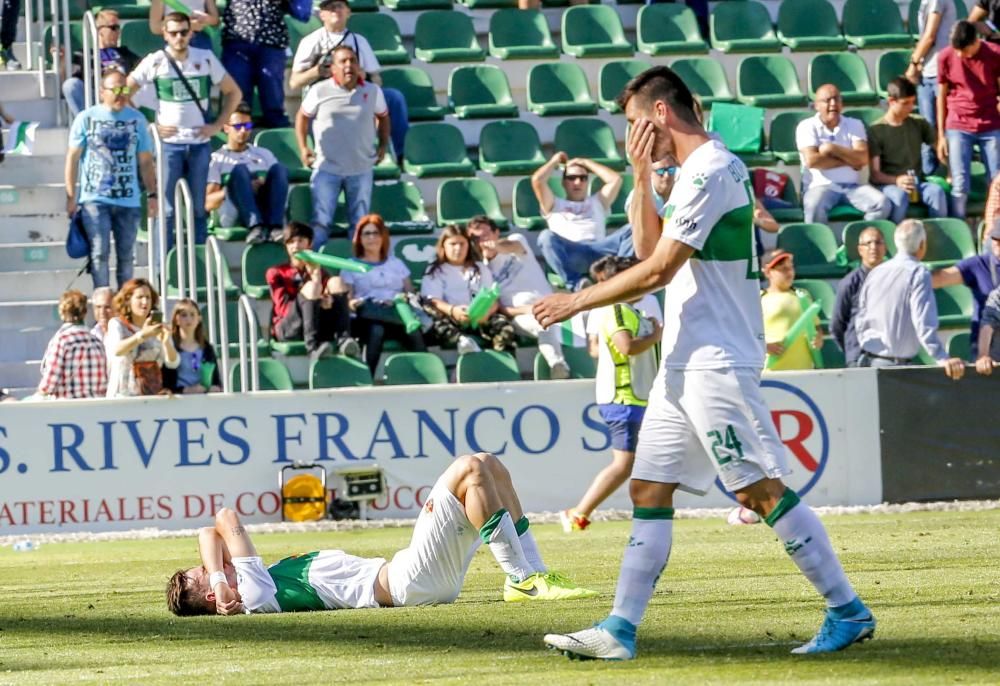 Debacle del Elche ante el colista