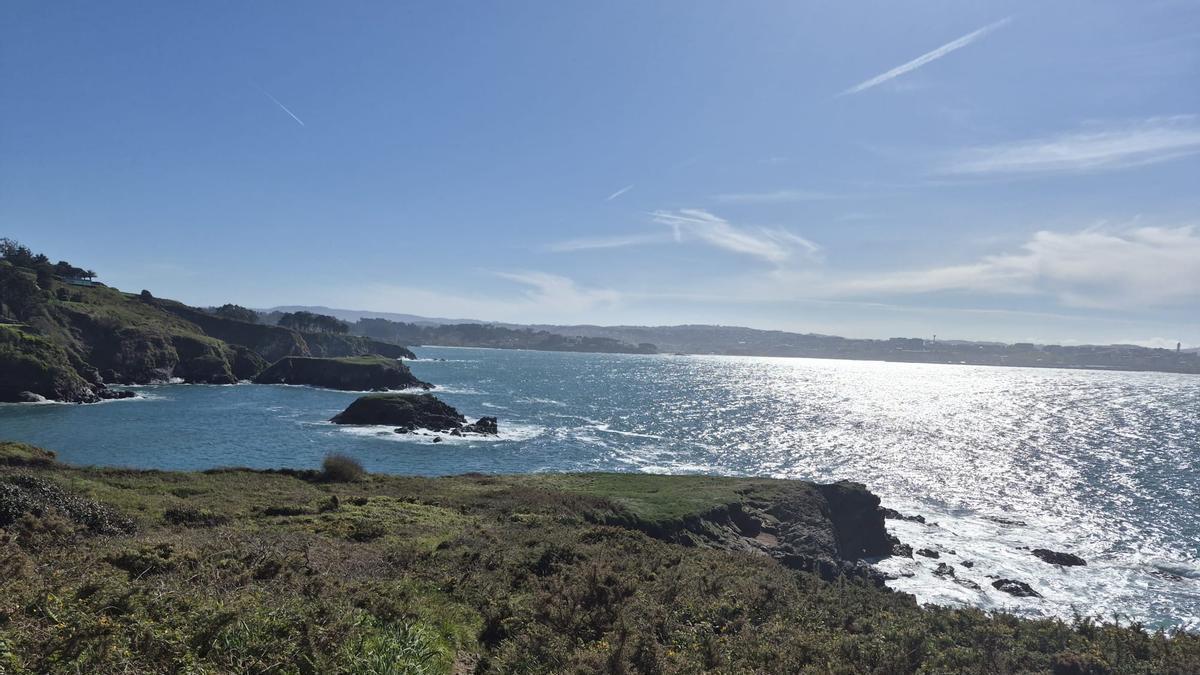Vista de la costa de Oleiros.