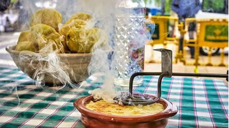 El pueblo de Asturias donde le hacen una fiesta al arroz con leche y todo el mundo puede probarlo gratis