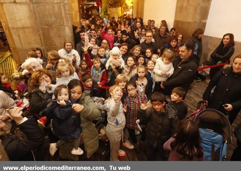 El Cartero Real recogió las ilusiones de los niños de Castellón