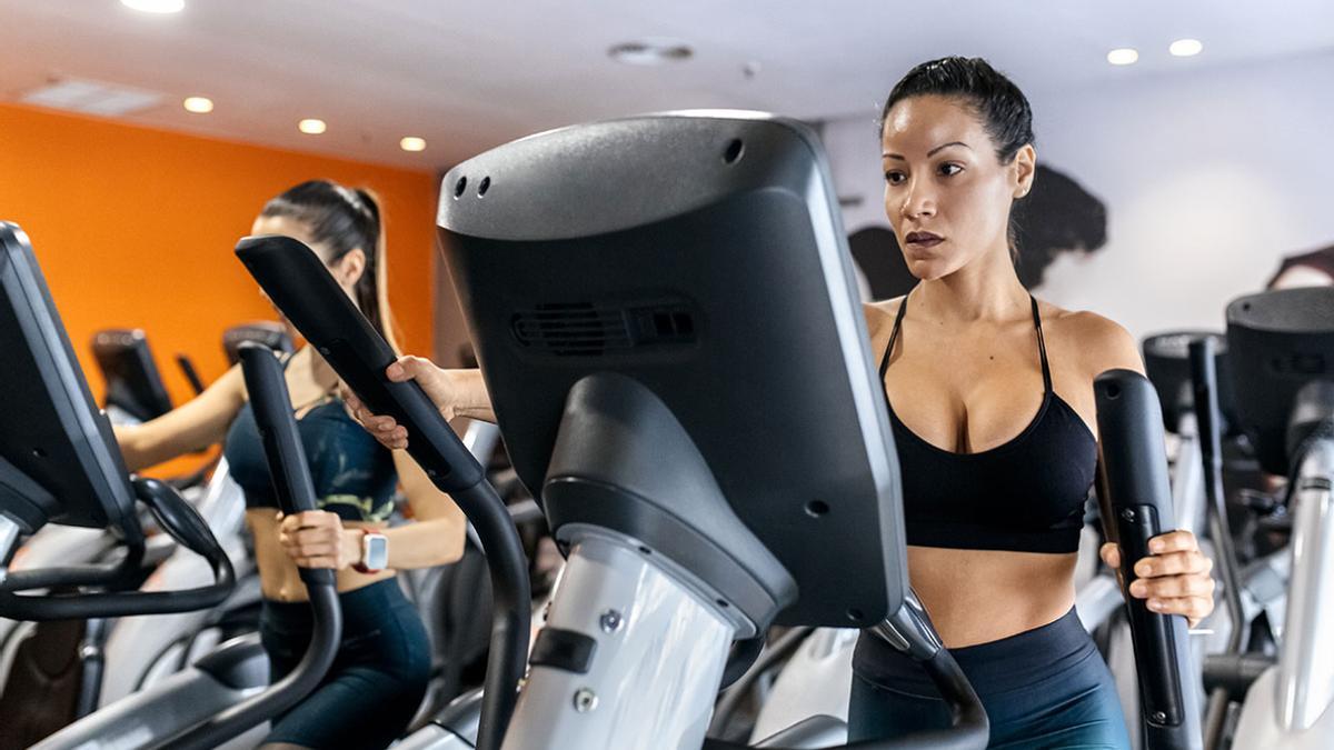 Las 5 mejores máquinas del gimnasio para perder calorías