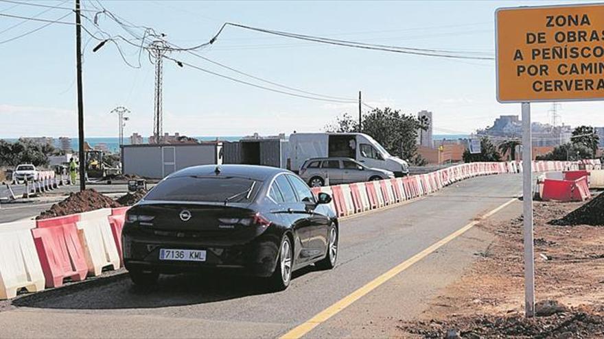 Limitan el tráfico en la entrada de Peñíscola por la CV-141