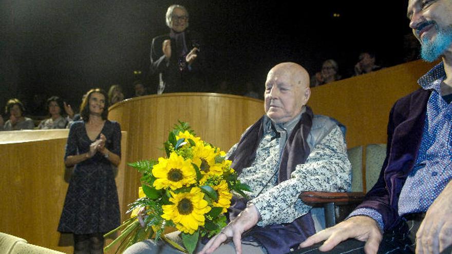 Una memoria audiovisual aúna las voces canarias de la cultura y ciencia