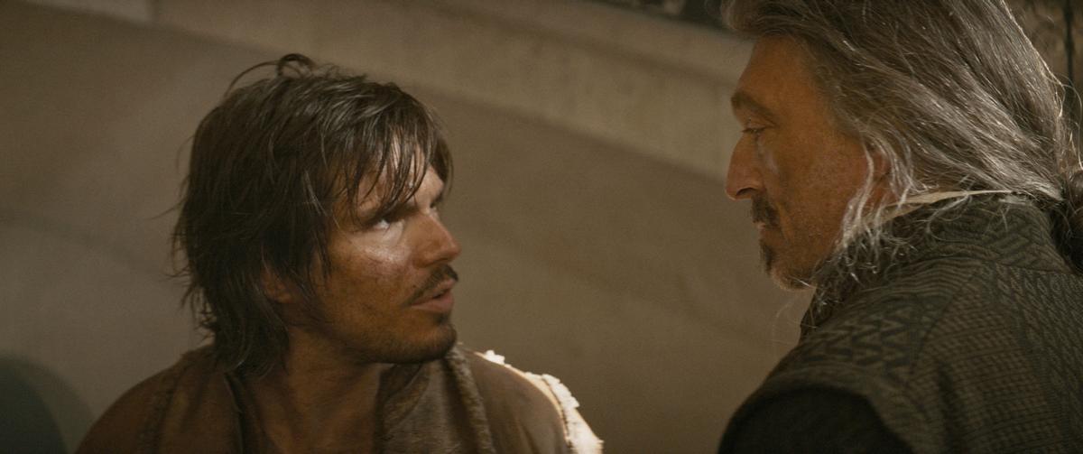 Los Tres Mosqueteros con François Civil (D'Artagnan) y Vincent Cassel (Athos).