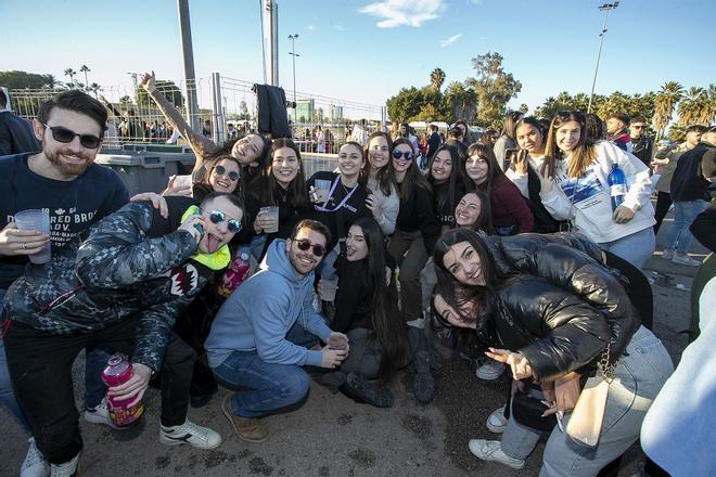 Las imágenes de la macrofiesta universitaria en La Fica 