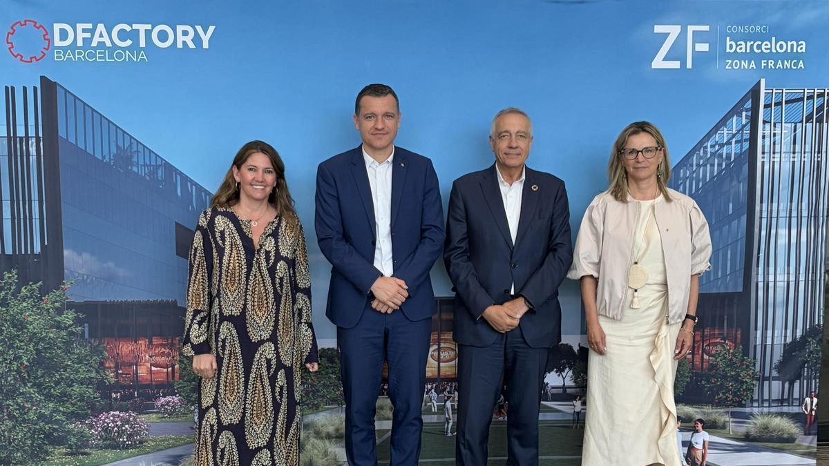 Blanca Sorigué, directora general del CZFB; Òscar Ordeig, conseller de Agricultura, Ganadería, Pesca y Alimentación de la Generalitat de Catalunya; Pere Navarro, presidente ejecutivo del Consorci de la Zona Franca de Barcelona (CZFB), y Rosa Cubel, secretaria de Alimentación