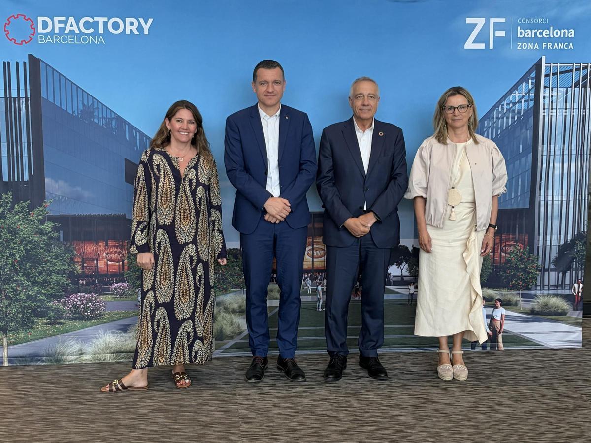 Blanca Sorigué, directora general del CZFB; Òscar Ordeig, conseller dAgricultura, Ramaderia, Pesca i Alimentació de la Generalitat de Catalunya; Pere Navarro, president executiu del Consorci de la Zona Franca de Barcelona (CZFB), i Rosa Cubel, secretària dAlimentació