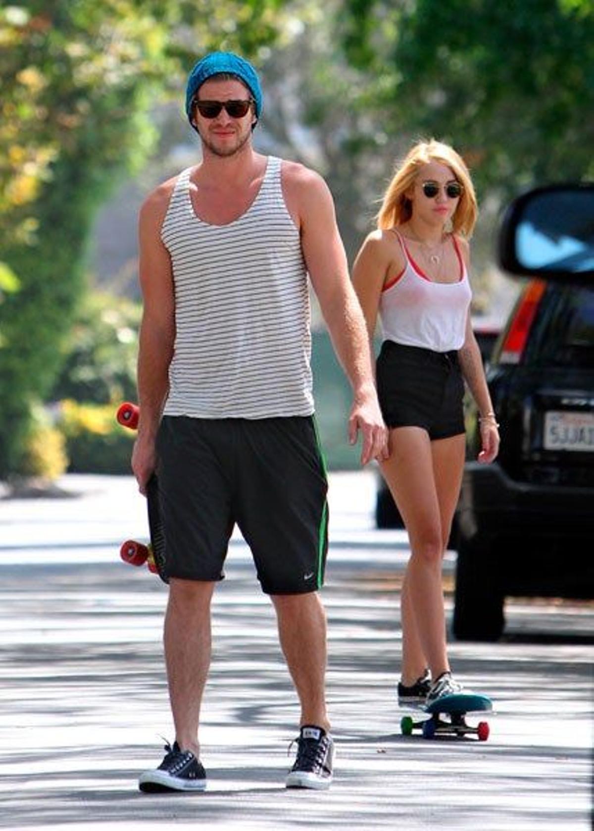 miley-cyrus-liam-2