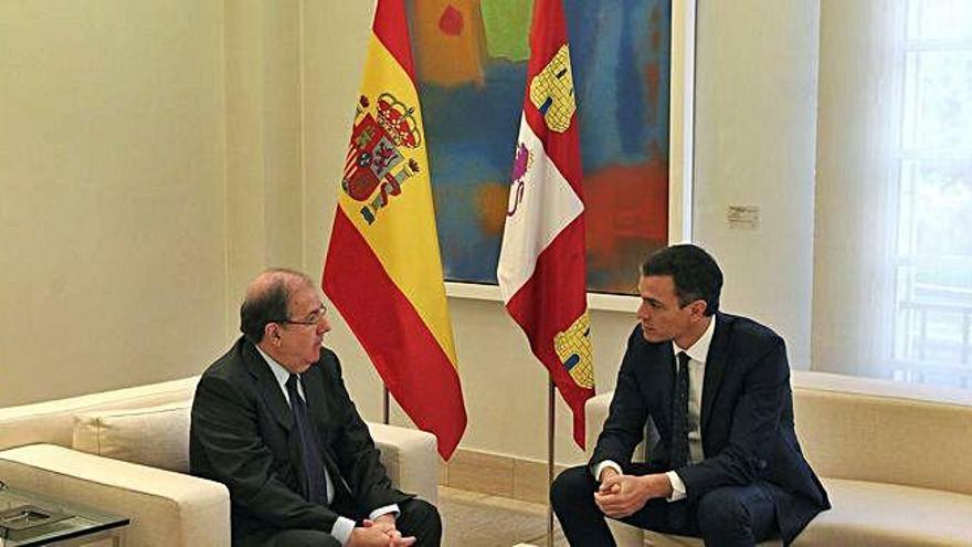 Herrera, durante la reunión con el presidente del Gobierno, Pedro Sánchez.