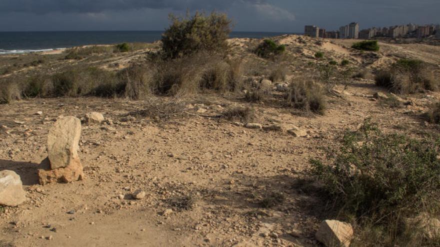 Restos arqueológicos del siglo I en la playa de El Altet