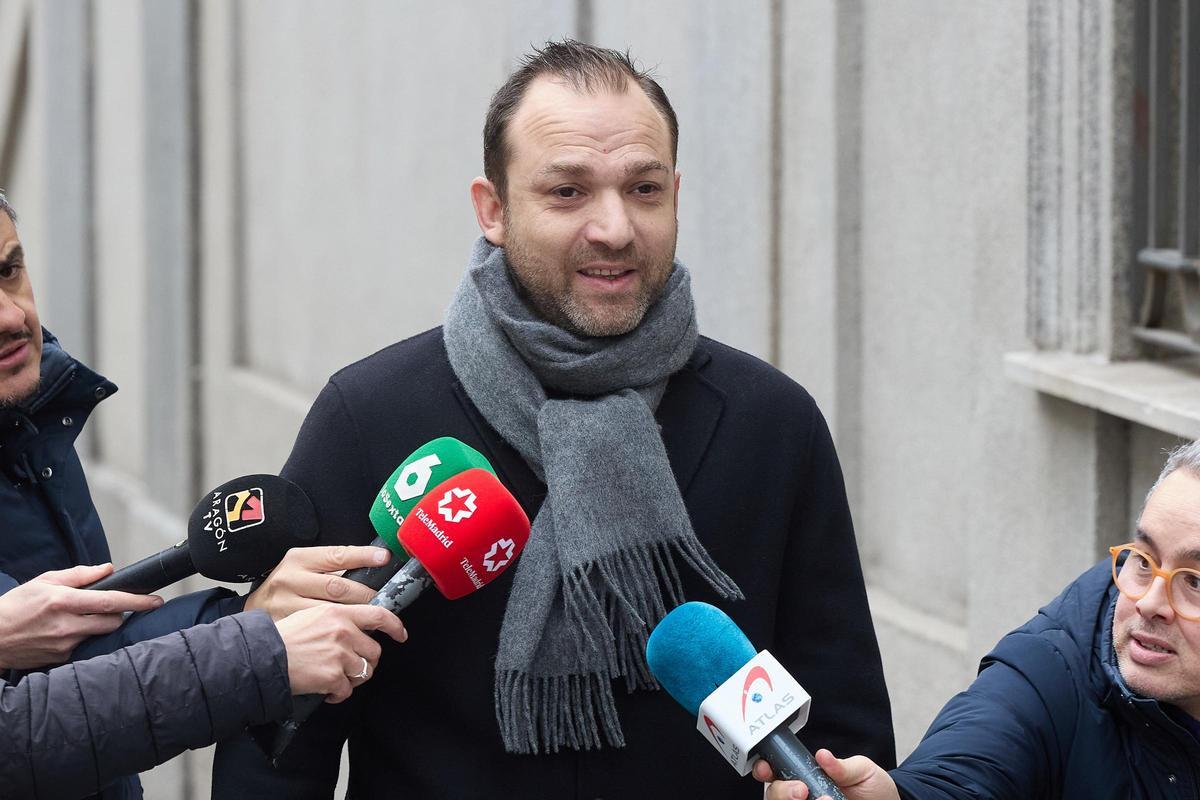 El hijo del exministro José Luis Ábalos, Víctor Ábalos, a su llegada a declarar al Tribunal Supremo, a 4 de marzo de 2025, en Madrid (España).