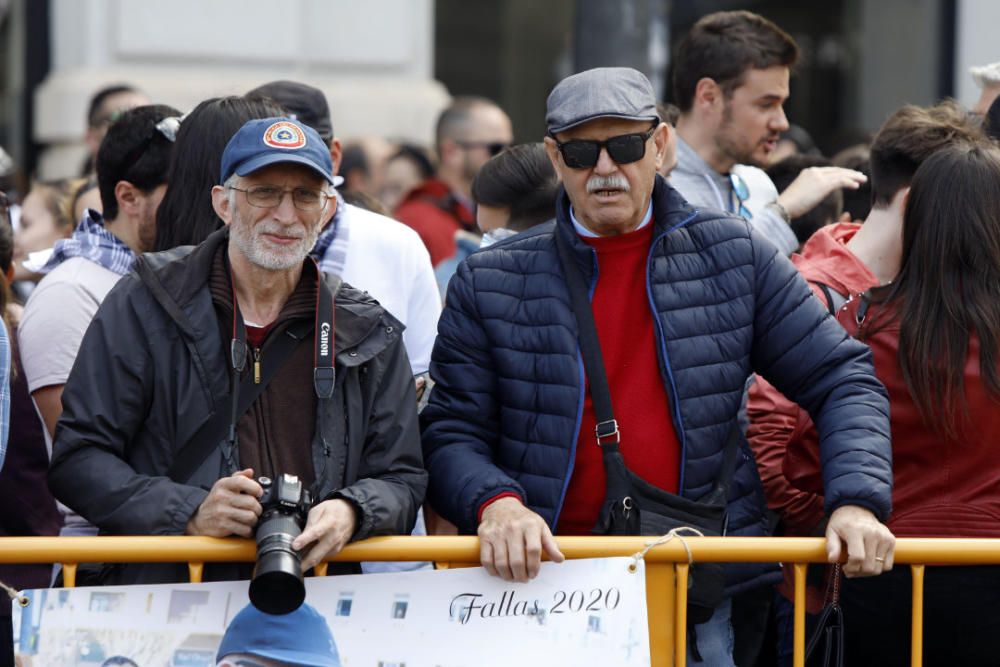 Búscate en la mascletà del 5 de marzo