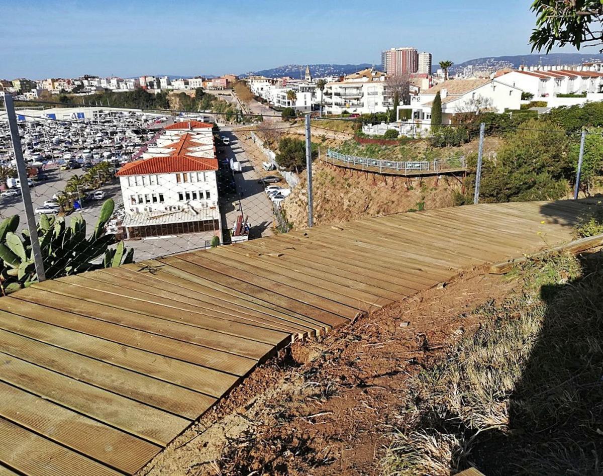 Les noves passeres permeten la unió de la zona de les Pites amb la cala dels Pots.