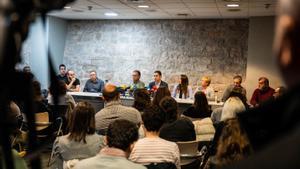 Los participantes en una rueda de prensa sobre la decisión de convocar cinco días de huelga por el traspaso de Rodalies, a 8 de noviembre de 2023, en Madrid