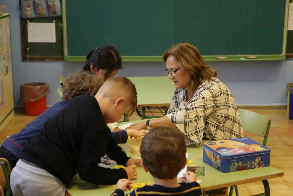 Profesores retirados pero activos: "La vocación no se jubila nunca"