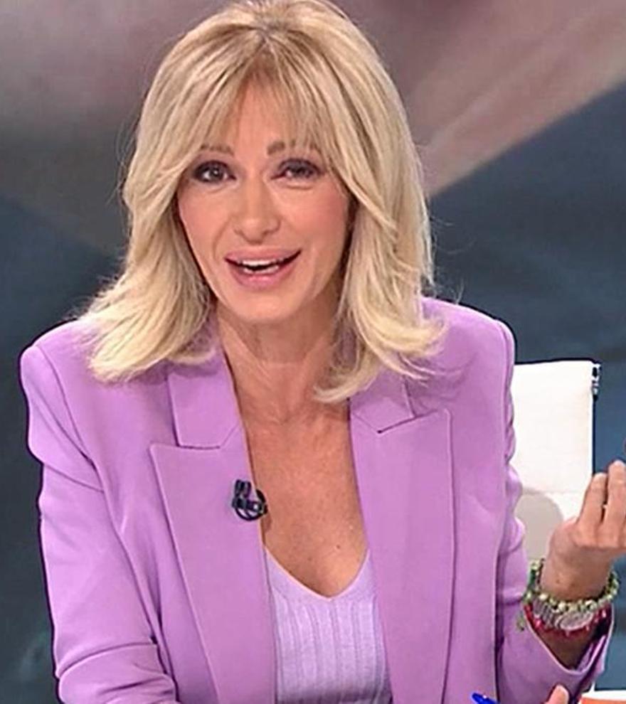 Susanna Griso sorprende en &#039;Espejo Público&#039; por una dolencia en un ojo: &quot;Me lo está diciendo mucha gente&quot;