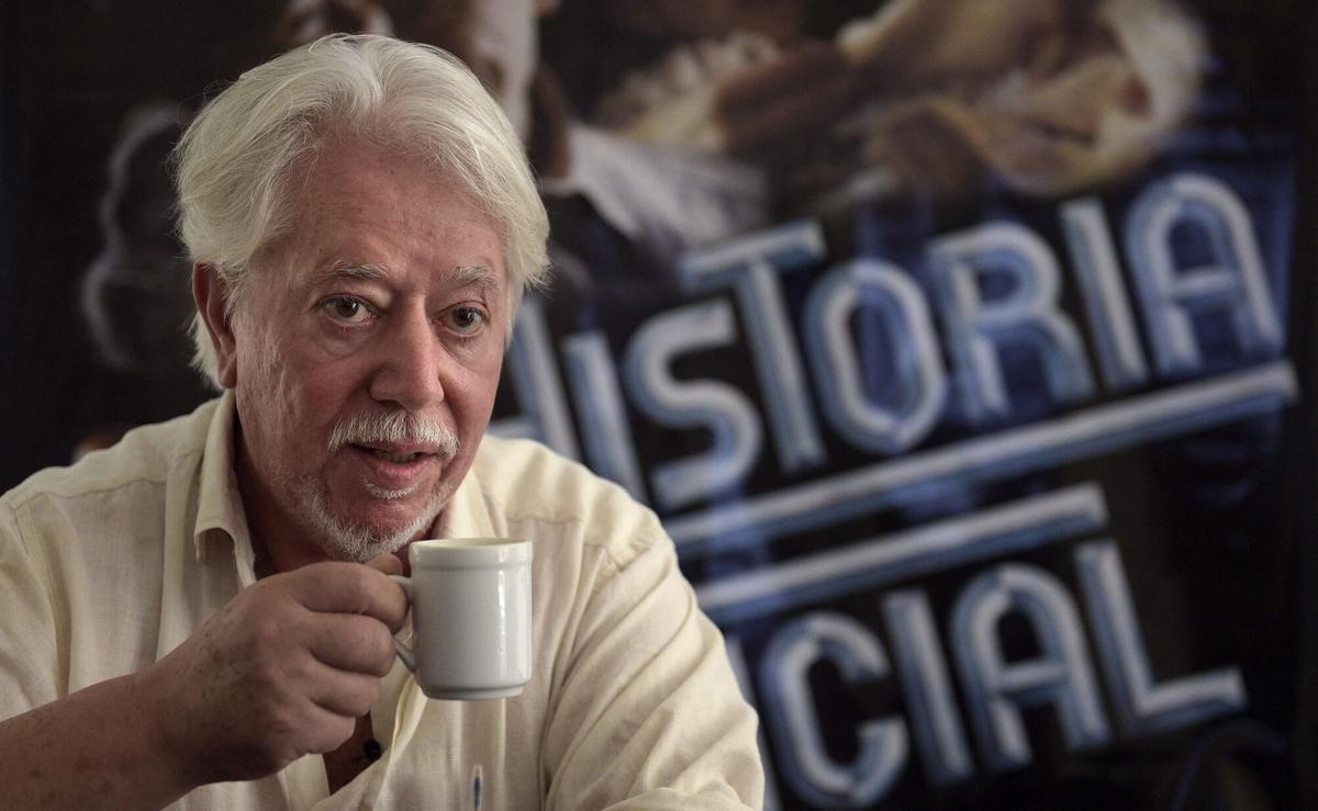 Muere Luis Puenzo, director de 'La historia oficia'' y primer Oscar del cine argentino